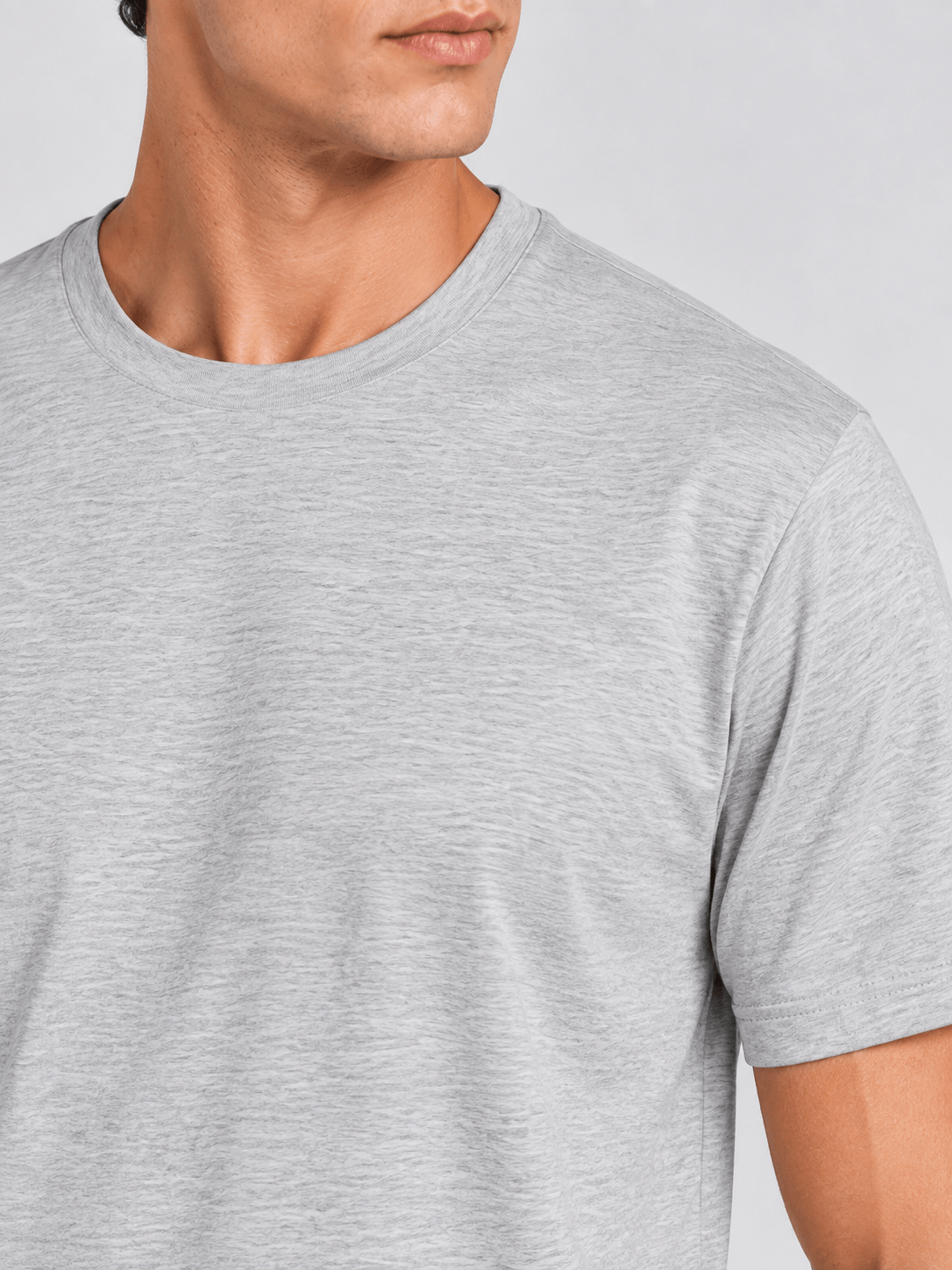 camiseta-gola-careca-cinza-claro-_p-a-gg-atual-CINZA_3